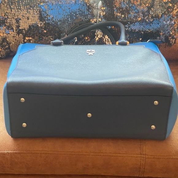 MCM Two Tone Navy and Blue Leather Tote - Picture 8 of 8